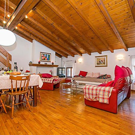 Residenza Rocca Del Lago 2 - Happy Rentals Riva del Garda Exterior foto