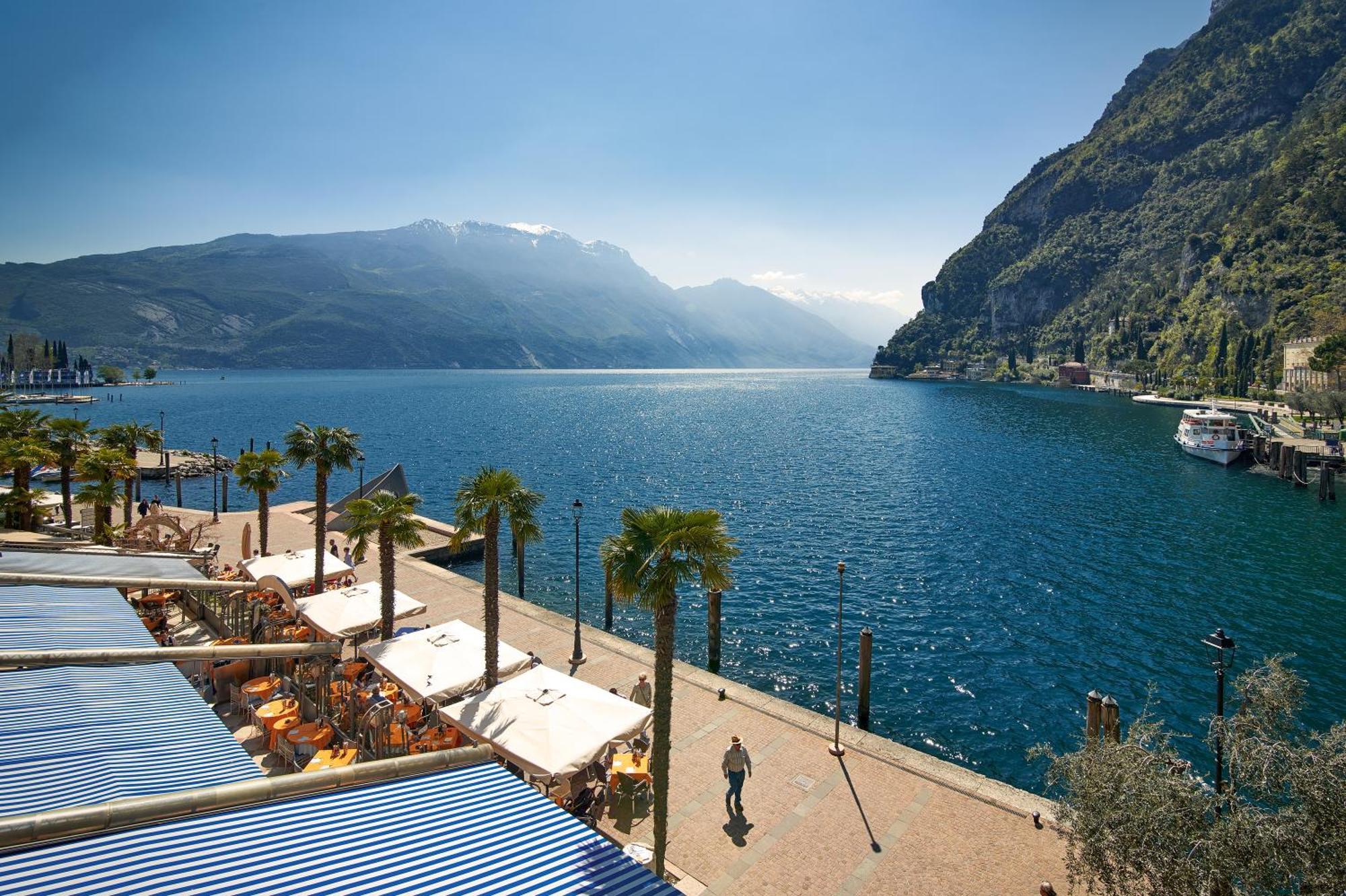 Residenza Rocca Del Lago 2 - Happy Rentals Riva del Garda Exterior foto