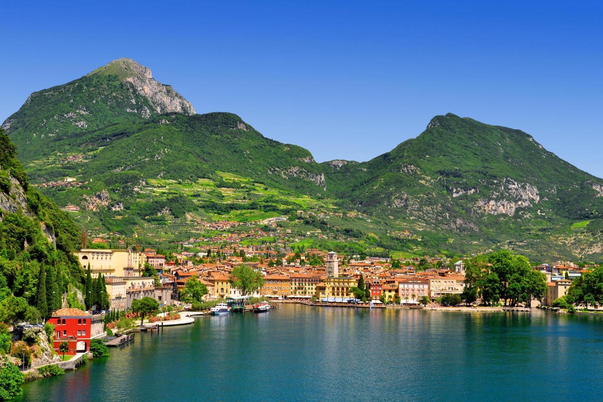 Residenza Rocca Del Lago 2 - Happy Rentals Riva del Garda Exterior foto